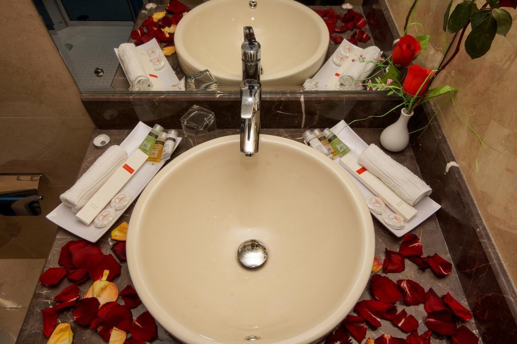 Rose Oasis Hotel Наджран Номер фото
